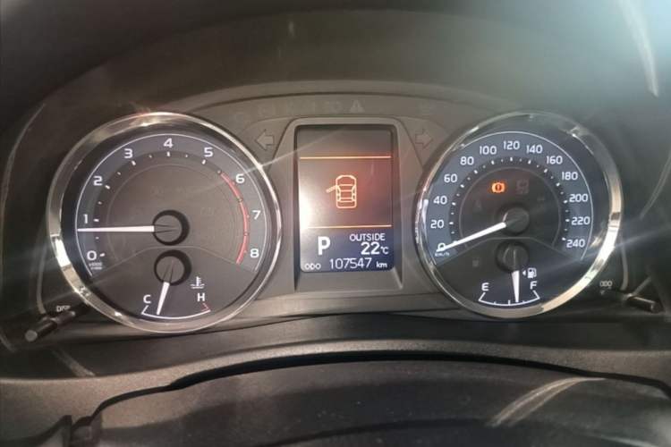 Used Toyota Corolla 2018 1.2T S-CVT GL-i Zhihui Edition Odometer Close Up