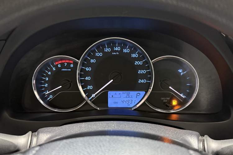 Used Toyota Corolla 2018 1.2T S-CVT GL Smart Enjoyment Version Odometer Close Up