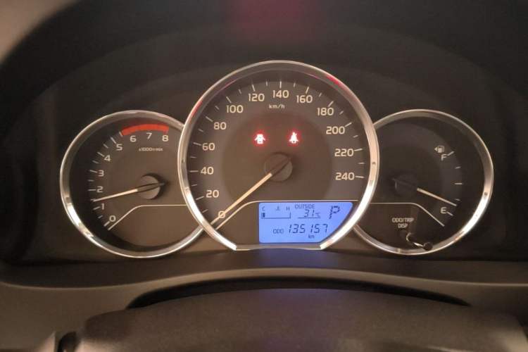 Used Toyota Corolla 2018 1.2T S-CVT GL Smart Enjoyment Version Odometer Close Up