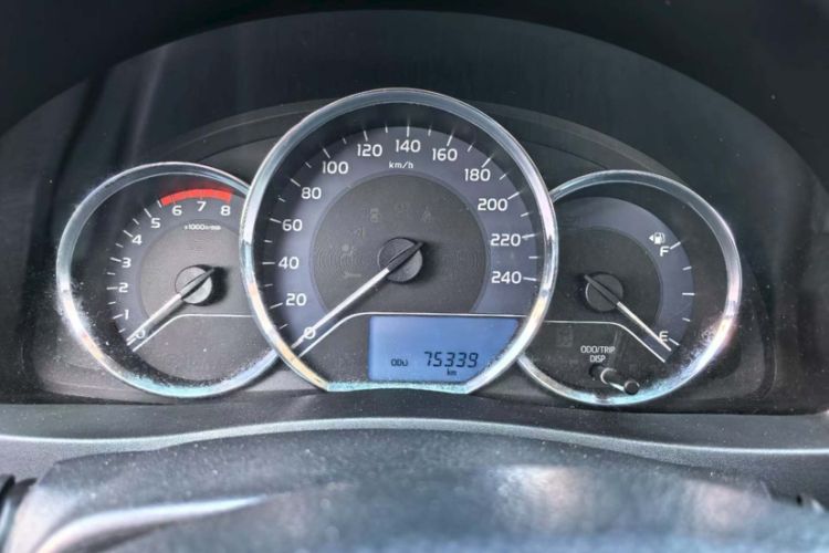 Used Toyota Corolla 2018 1.2T S-CVT GL Smart Enjoyment Version Odometer Close Up