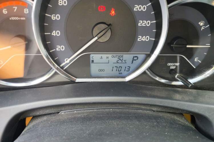 Used Toyota Corolla 2018 1.2T S-CVT GL Smart Enjoyment Version Odometer Close Up