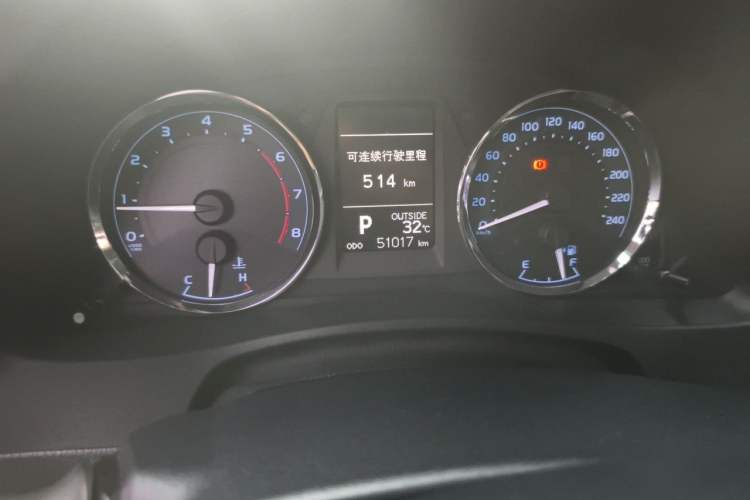 Used Toyota Corolla 2018 1.2T S-CVT GL-i Zhihui Edition Odometer Close Up