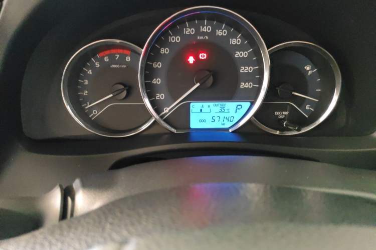 Used Toyota Corolla 2018 1.2T S-CVT GL Smart Enjoyment Version Odometer Close Up