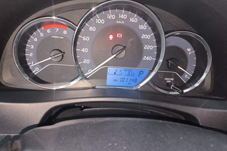 Used Toyota Corolla 2018 1.2T S-CVT GL Smart Enjoyment Version Odometer Close Up