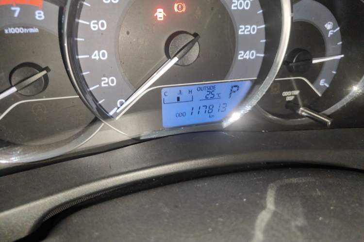 Used Toyota Corolla 2018 1.2T S-CVT GL Smart Enjoyment Version Odometer Close Up