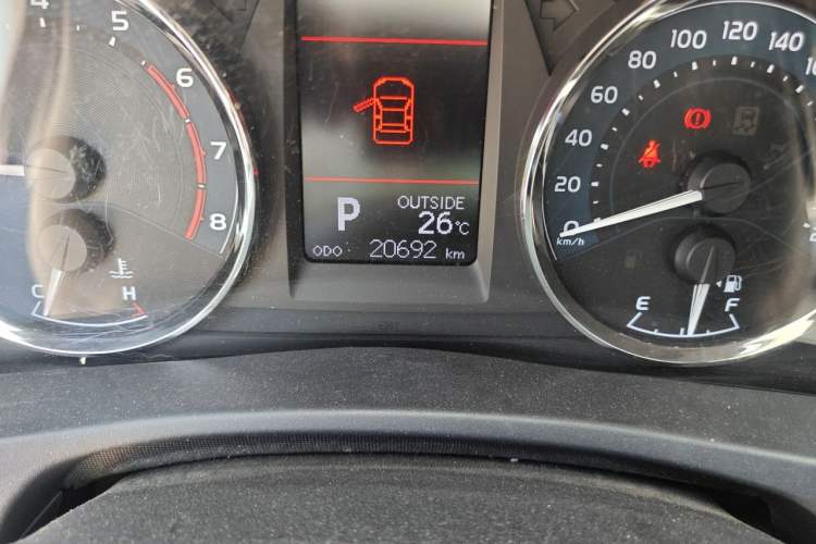 Used Toyota Corolla 2018 1.2T S-CVT GL-i Zhihui Edition Odometer Close Up
