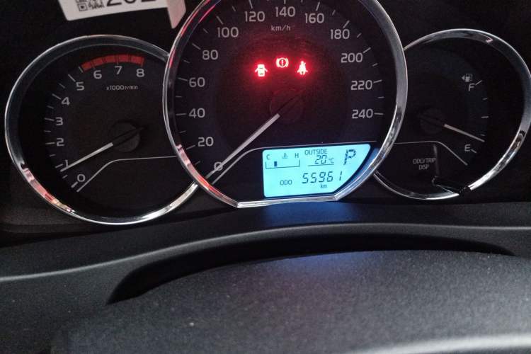 Used Toyota Corolla 2018 1.2T S-CVT GL Smart Enjoyment Version Odometer Close Up