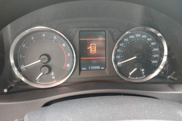 Used Toyota Corolla 2018 1.2T S-CVT GL-i Zhihui Edition Odometer Close Up