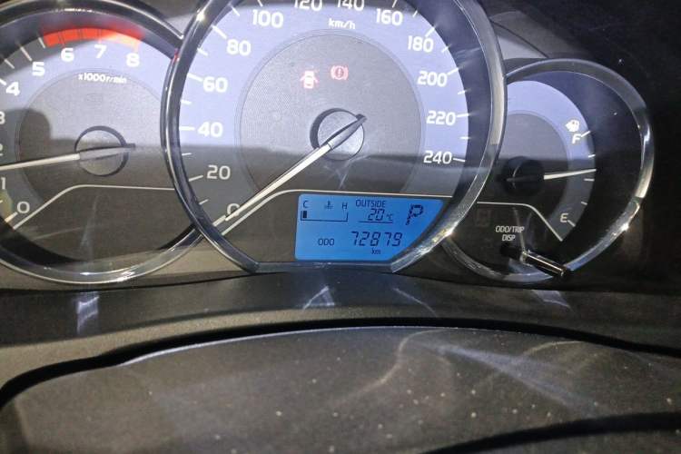 Used Toyota Corolla 2018 1.2T S-CVT GL Smart Enjoyment Version Odometer Close Up