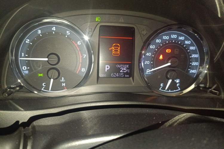 Used Toyota Corolla 2018 1.2T S-CVT GL-i Zhihui Edition Odometer Close Up
