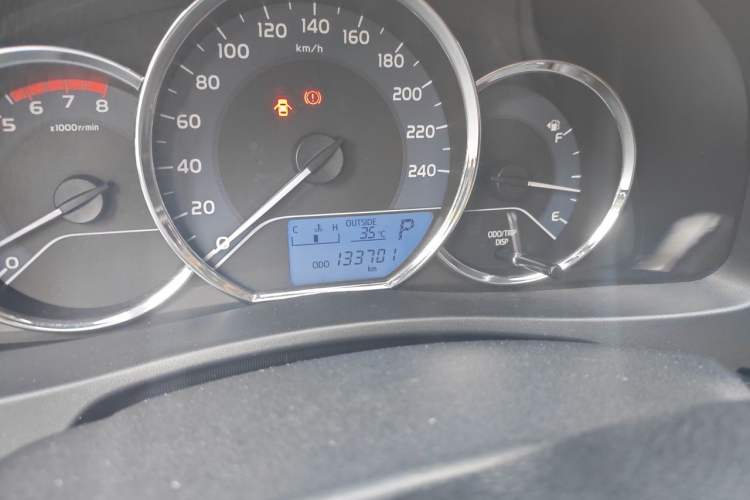Used Toyota Corolla 2018 1.2T S-CVT GL Smart Enjoyment Version Odometer Close Up