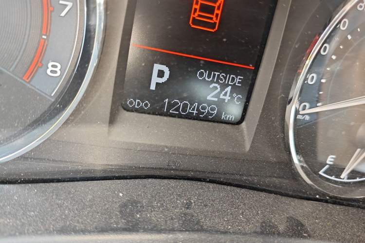 Used Toyota Corolla 2018 1.2T S-CVT GL-i Zhihui Edition Odometer Close Up