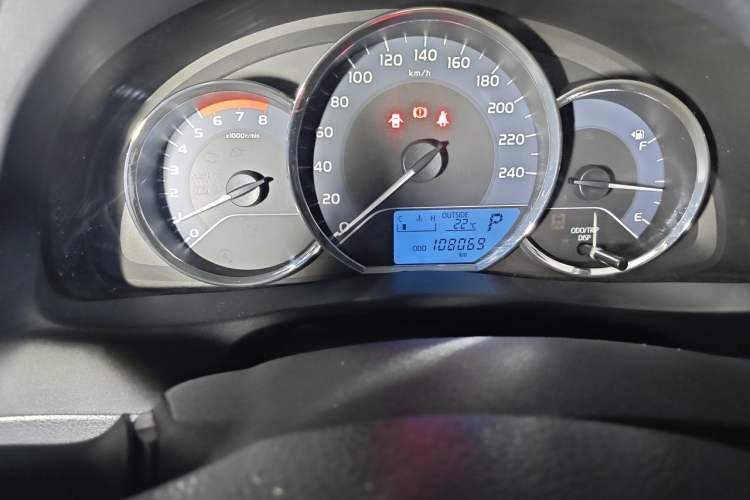 Used Toyota Corolla 2018 1.2T S-CVT GL Smart Enjoyment Version Odometer Close Up