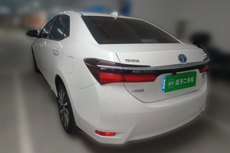 Used Toyota Corolla 2018 Dual-Engine 1.8L E-CVT Smart Edition Rear Left 45 Deg