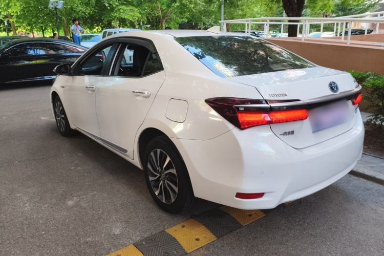 Used Toyota Corolla 2018 Dual-Engine 1.8L E-CVT Smart Edition Rear Left 45 Deg
