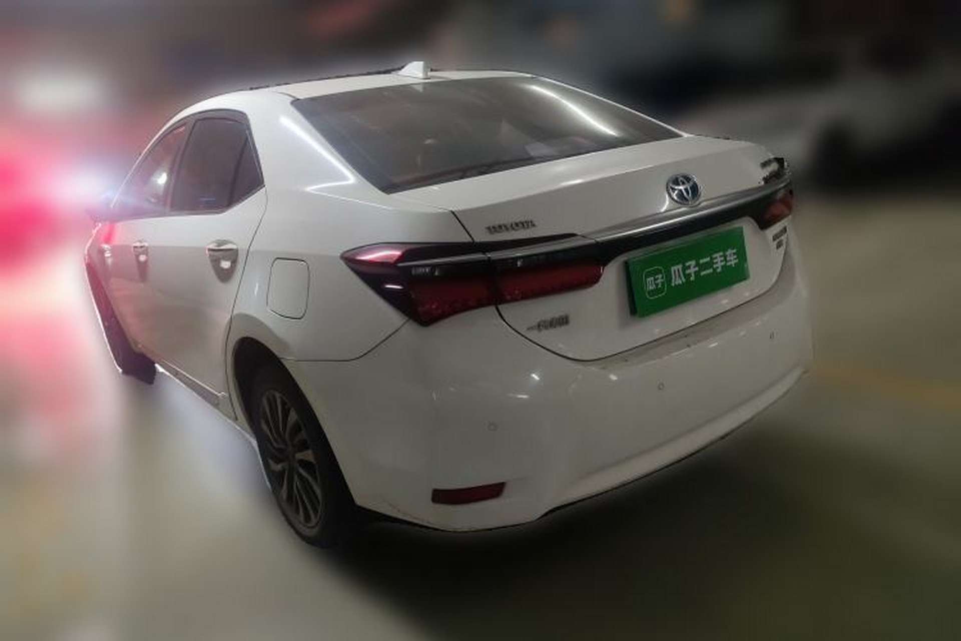 Used Toyota Corolla 2018 Dual-Engine 1.8L E-CVT Smart Edition Rear Left 45 Deg