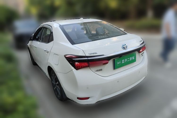 Used Toyota Corolla 2018 Dual-Engine 1.8L E-CVT Smart Edition Rear Left 45 Deg
