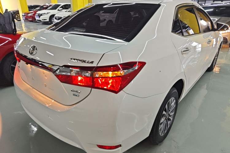Used Toyota Corolla 2018 1.2T S-CVT GL Smart Enjoyment Version Rear Right 45 Deg