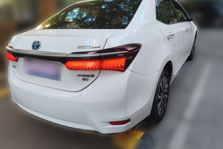 Used Toyota Corolla 2018 Dual-Engine 1.8L E-CVT Smart Edition Rear Right 45 Deg