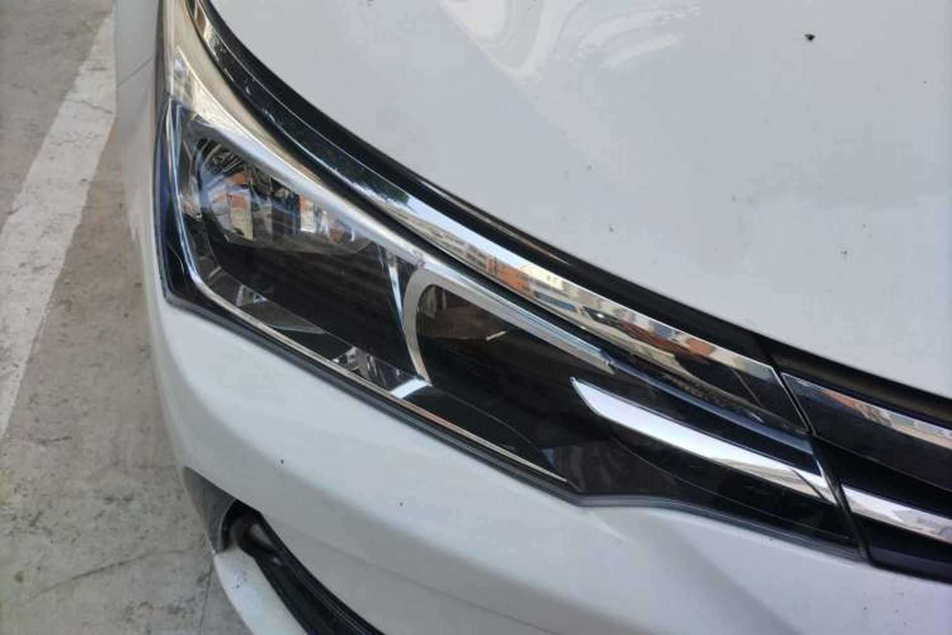 Used Toyota Corolla 2018 1.2T S-CVT GL Smart Enjoyment Version Right Front Headlight