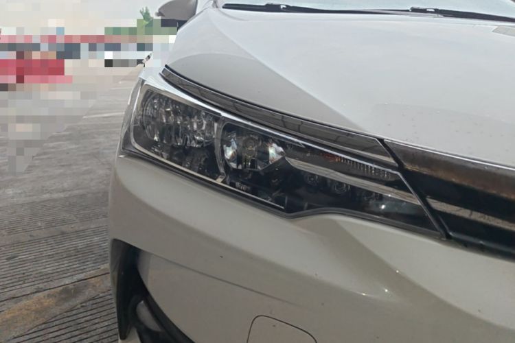 Used Toyota Corolla 2018 1.2T S-CVT GL Smart Enjoyment Version Right Front Headlight