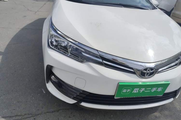 Used Toyota Corolla 2018 1.2T S-CVT GL Smart Enjoyment Version Right Front Headlight