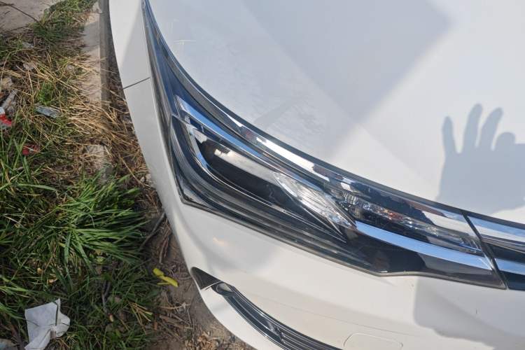 Used Toyota Corolla 2018 1.2T S-CVT GL-i Zhihui Edition Right Front Headlight