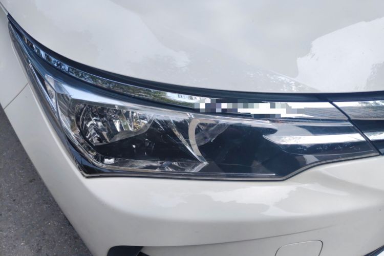 Used Toyota Corolla 2018 1.2T S-CVT GL Smart Enjoyment Version Right Front Headlight