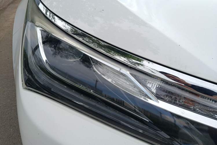Used Toyota Corolla 2018 1.2T S-CVT GL-i Zhihui Edition Right Front Headlight