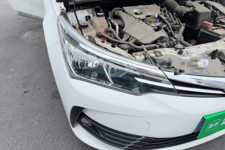 Used Toyota Corolla 2018 1.2T S-CVT GL Smart Enjoyment Version Right Front Headlight
