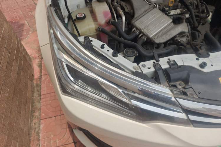 Used Toyota Corolla 2018 1.2T S-CVT GL-i Zhihui Edition Right Front Headlight