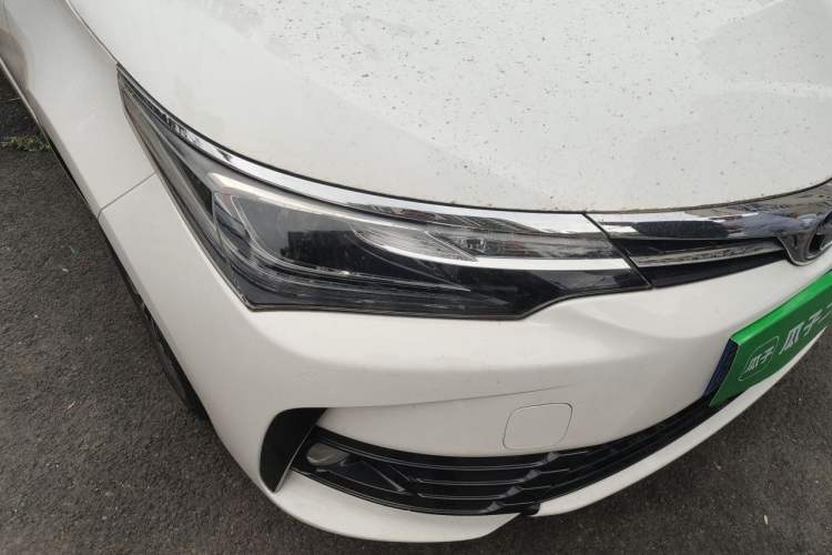 Used Toyota Corolla 2018 1.2T S-CVT GL-i Zhihui Edition Right Front Headlight