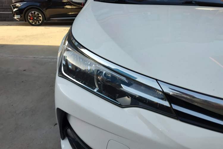 Used Toyota Corolla 2018 1.2T S-CVT GL-i Zhihui Edition Right Front Headlight