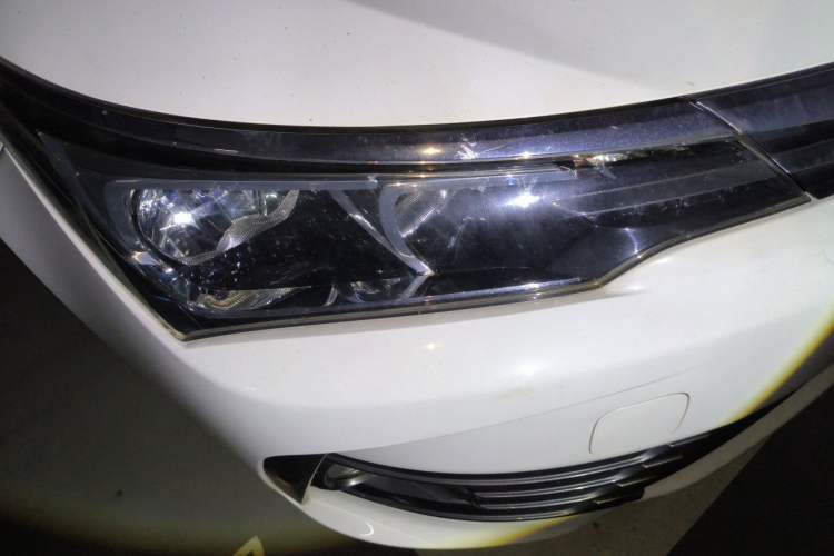 Used Toyota Corolla 2018 1.2T S-CVT GL Smart Enjoyment Version Right Front Headlight