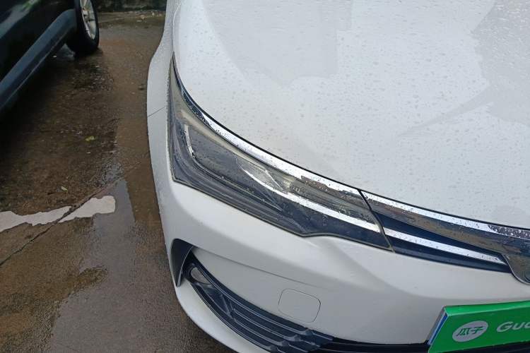 Used Toyota Corolla 2018 1.2T S-CVT GL-i Zhihui Edition Right Front Headlight