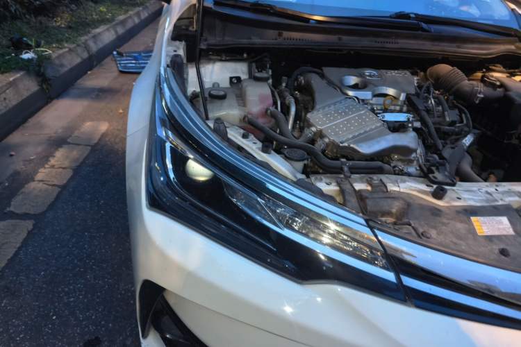 Used Toyota Corolla 2018 1.2T S-CVT GL-i Zhihui Edition Right Front Headlight