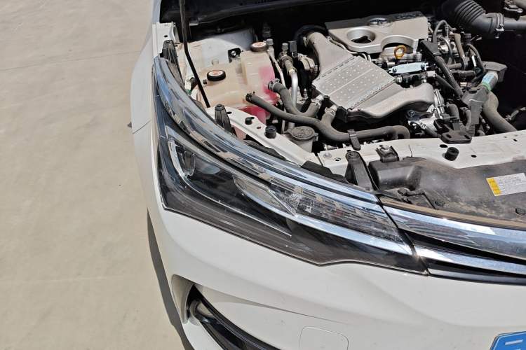 Used Toyota Corolla 2018 1.2T S-CVT GL-i Zhihui Edition Right Front Headlight