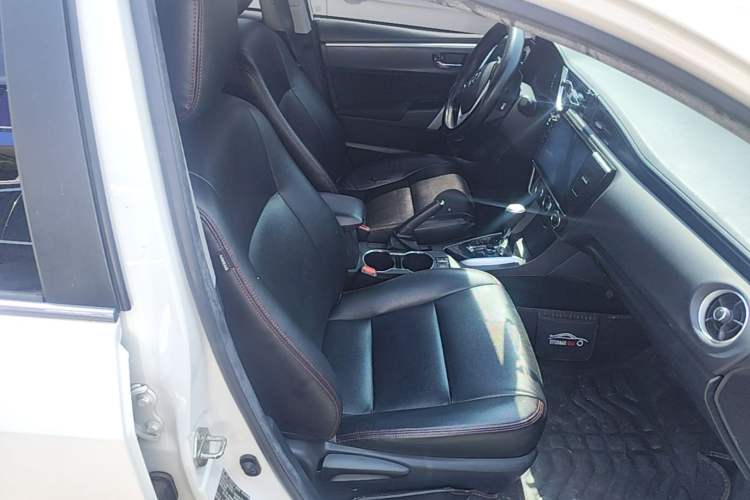 Used Toyota Corolla 2018 1.2T S-CVT GL-i Zhihui Edition Right Front Seat