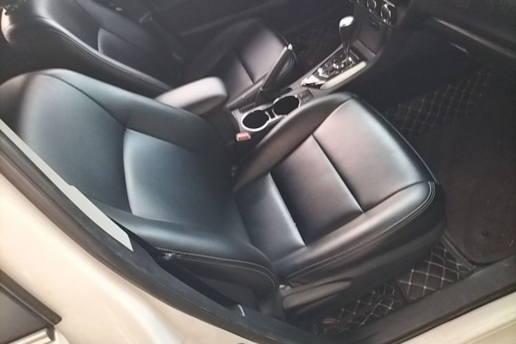 Used Toyota Corolla 2018 1.2T S-CVT GL-i Zhihui Edition Right Front Seat