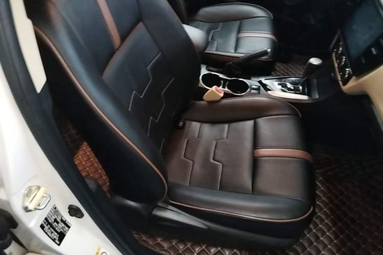 Used Toyota Corolla 2018 1.2T S-CVT GL Smart Enjoyment Version Right Front Seat
