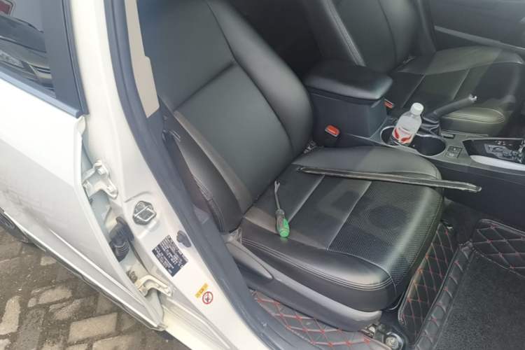 Used Toyota Corolla 2018 1.2T S-CVT GL-i Zhihui Edition Right Front Seat