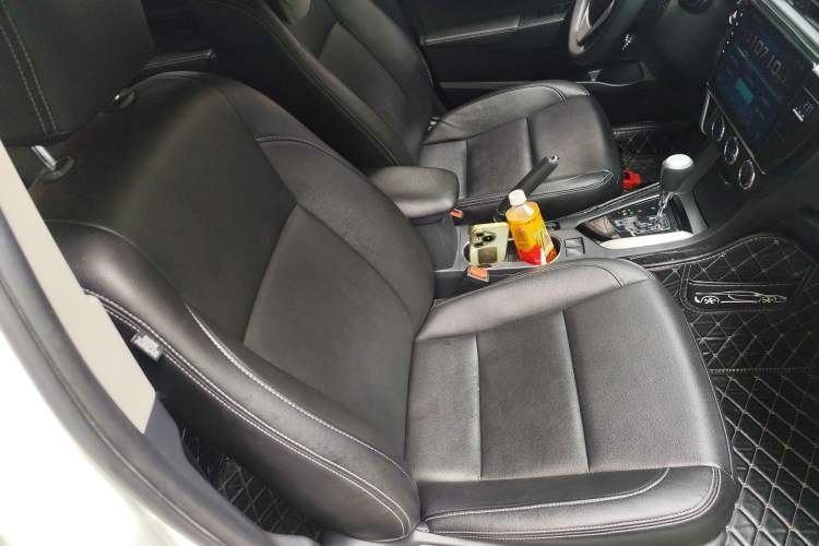 Used Toyota Corolla 2018 1.2T S-CVT GL Smart Enjoyment Version Right Front Seat