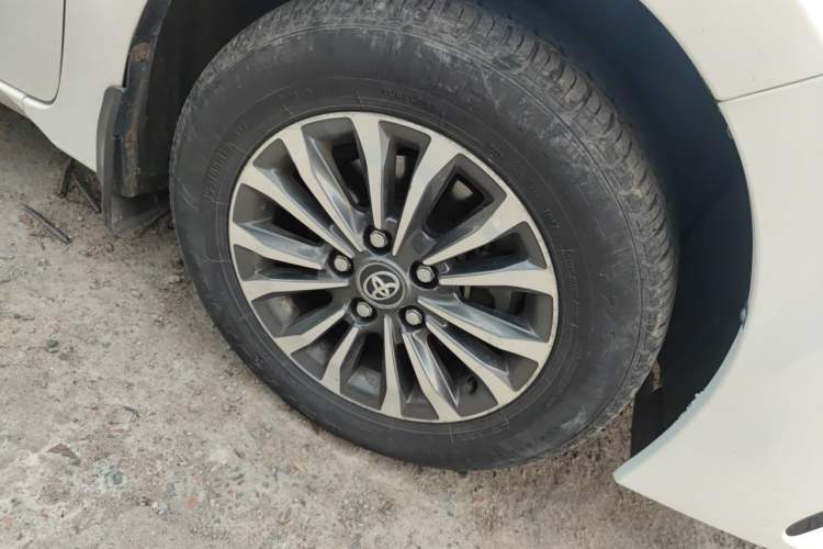 Used Toyota Corolla 2018 1.2T S-CVT GL Smart Enjoyment Version Right Front Wheel Hub
