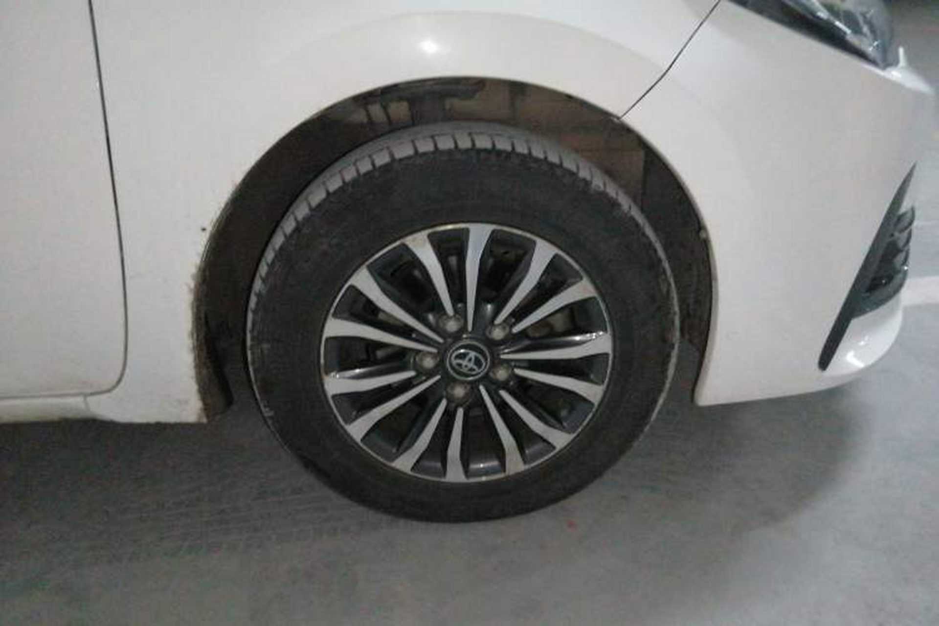 Used Toyota Corolla 2018 1.2T S-CVT GL Smart Enjoyment Version Right Front Wheel Hub