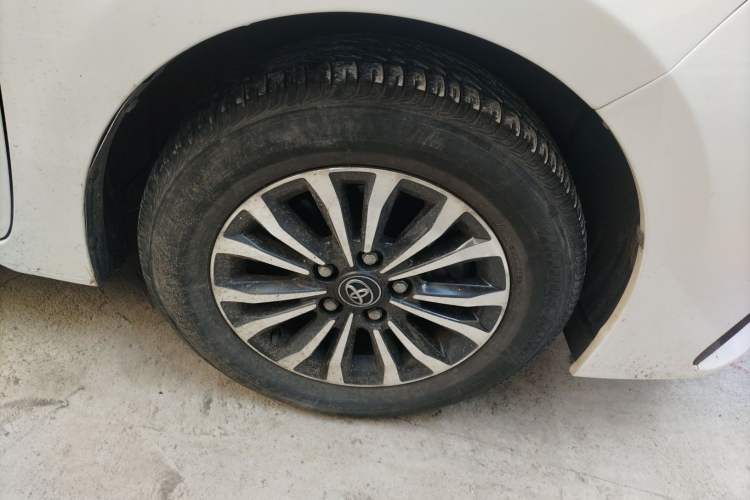 Used Toyota Corolla 2018 1.2T S-CVT GL Smart Enjoyment Version Right Front Wheel Hub