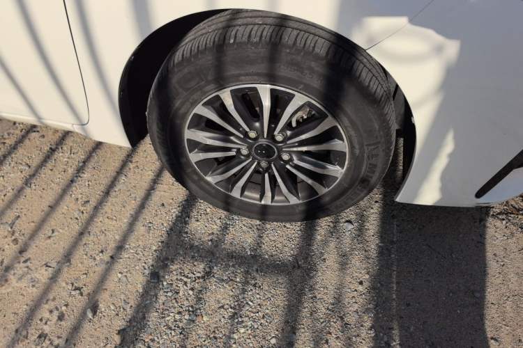 Used Toyota Corolla 2018 1.2T S-CVT GL Smart Enjoyment Version Right Front Wheel Hub