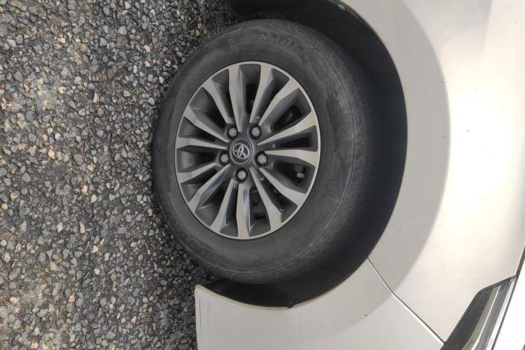 Used Toyota Corolla 2018 1.2T S-CVT GL Smart Enjoyment Version Right Front Wheel Hub