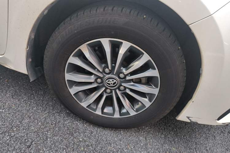 Used Toyota Corolla 2018 1.2T S-CVT GL Smart Enjoyment Version Right Front Wheel Hub