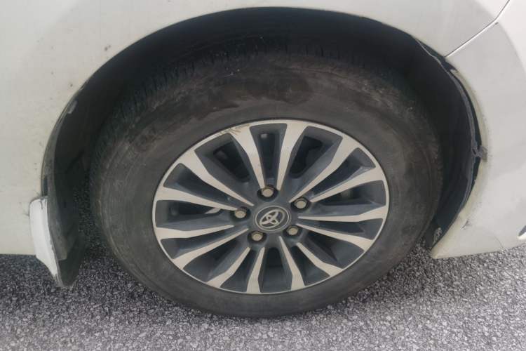 Used Toyota Corolla 2018 1.2T S-CVT GL-i Zhihui Edition Right Front Wheel Hub