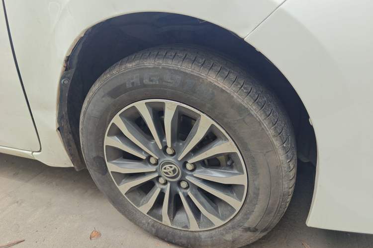 Used Toyota Corolla 2018 1.2T S-CVT GL Smart Enjoyment Version Right Front Wheel Hub